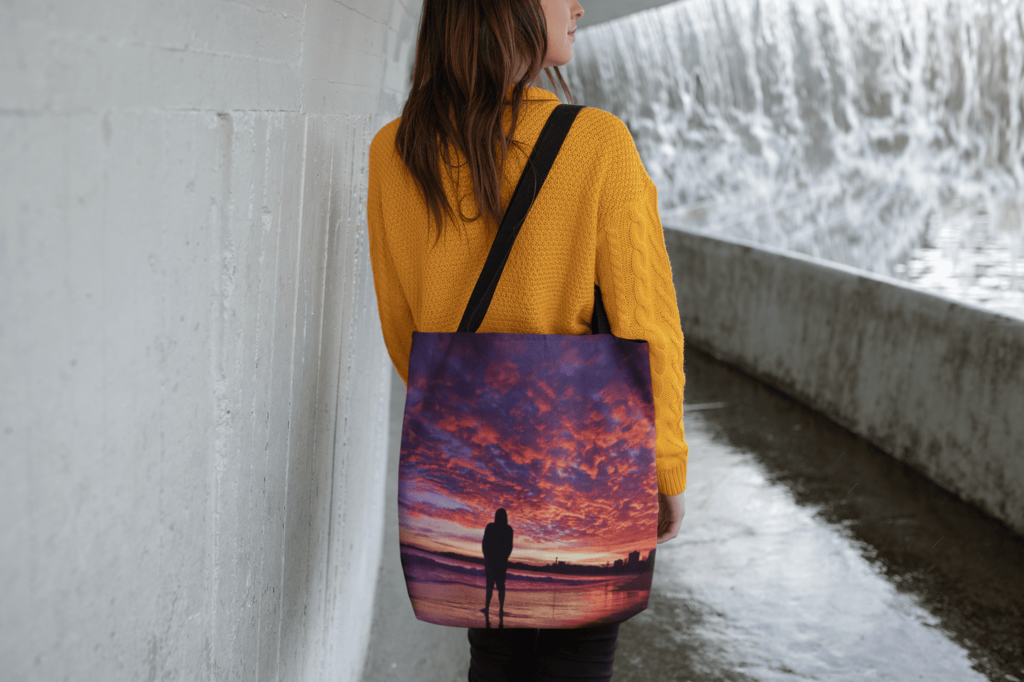 Sunrise Reflections Tote bag - Geometry From The Sun